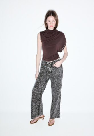 Jeans rectos Wide Leg con estampado de leopardo