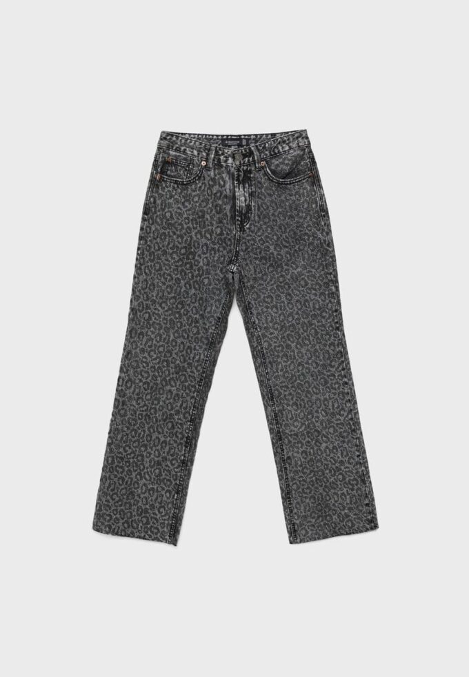 Jeans rectos Wide Leg con estampado de leopardo Jeans rectos Wide Leg con estampado de leopardo