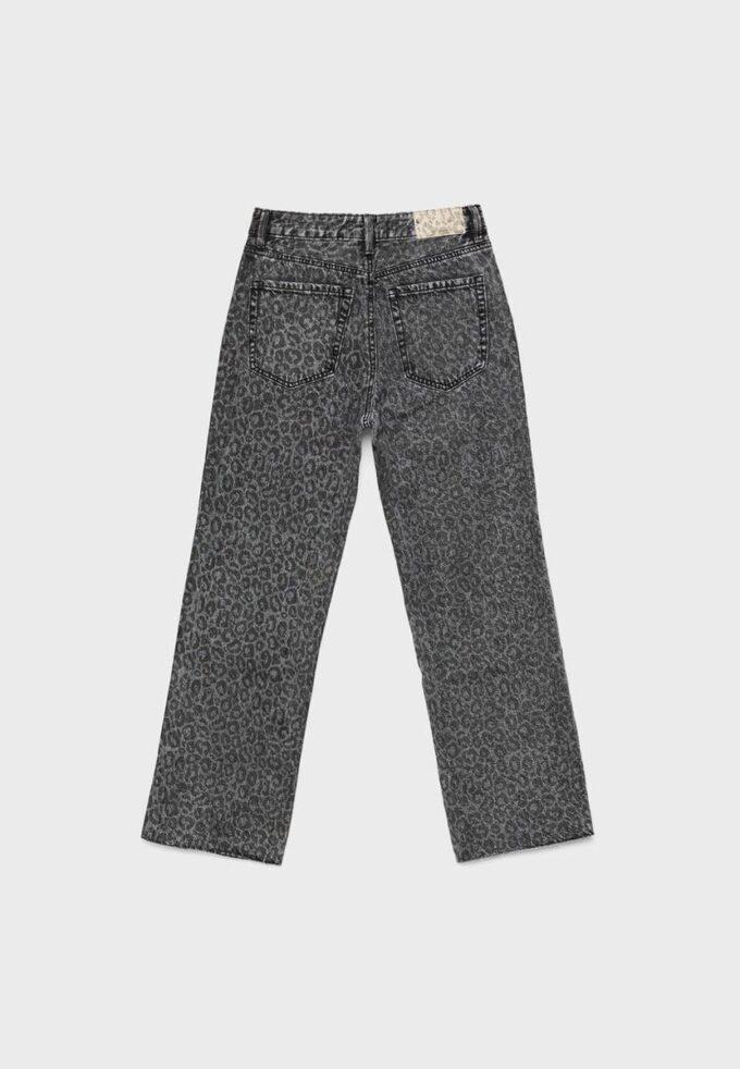 Jeans rectos Wide Leg con estampado de leopardo Jeans rectos Wide Leg con estampado de leopardo