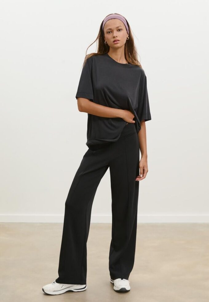 Jersey de cuello alto Oversize de tacto suave Jersey de cuello alto Oversize de tacto suave