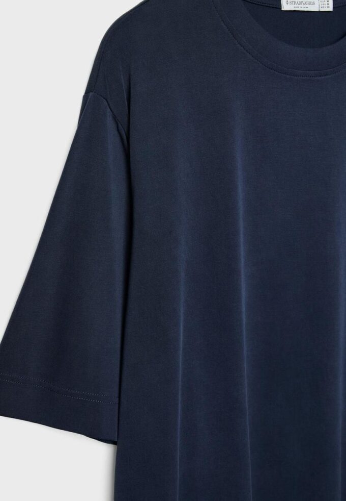 Jersey de cuello alto Oversize de tacto suave Jersey de cuello alto Oversize de tacto suave