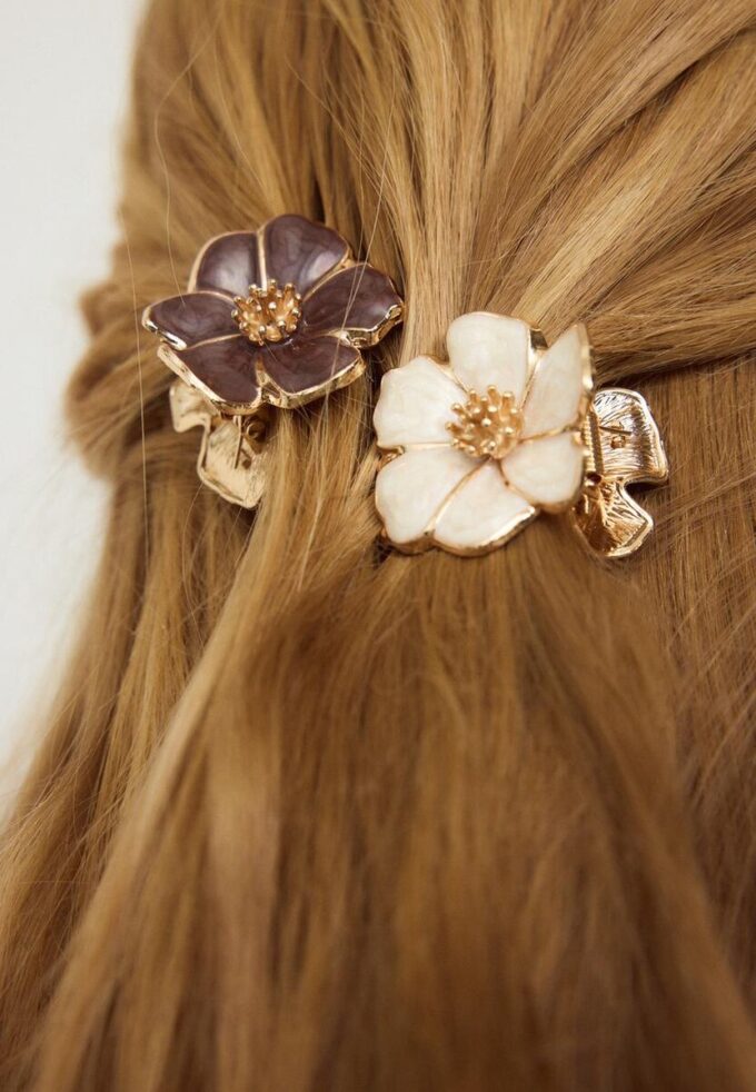 Juego de 2 pinzas para el pelo con flores esmaltadas