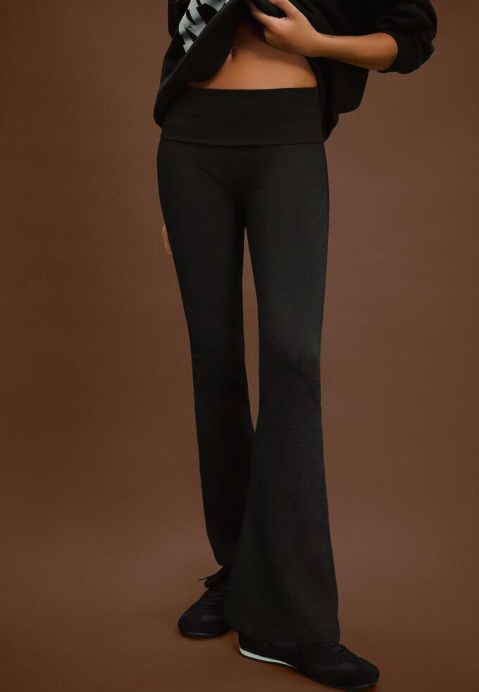Leggings acampanados Leggings acampanados