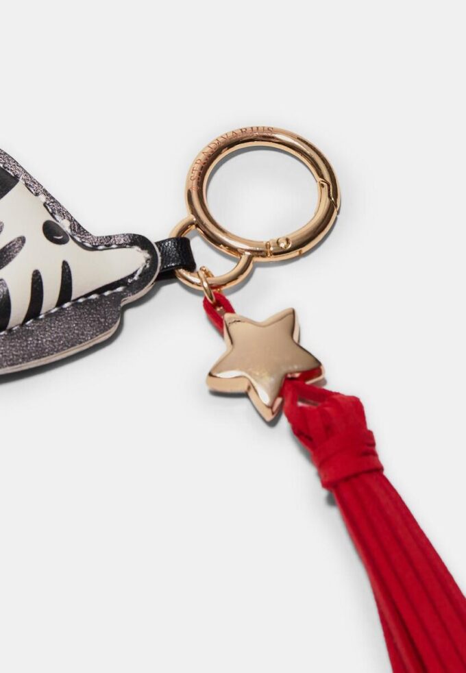 Llavero con charm de cebra