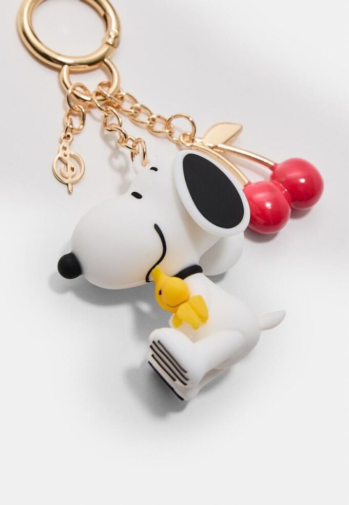 Llavero con charm de Snoopy