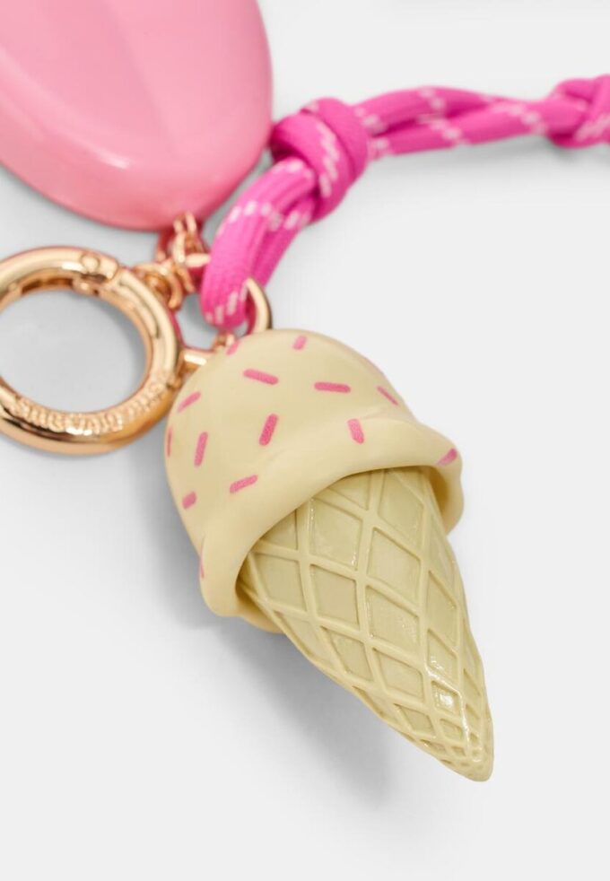 Llavero con dije de helado Llavero con dije de helado