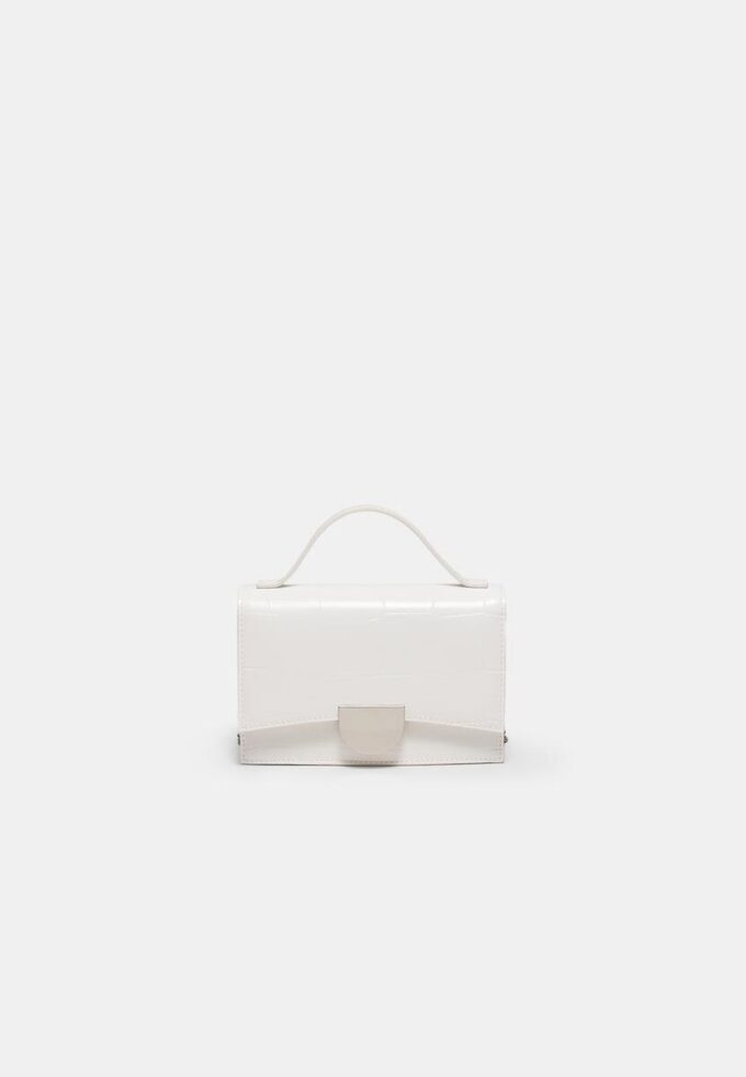Mini bolso cruzado rígido con efecto coco