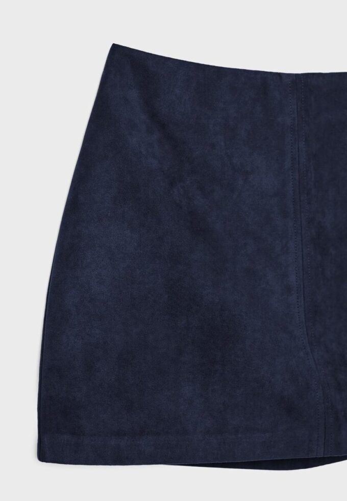 Minifalda-Skort de ante sintético Minifalda-Skort de ante sintético