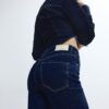 Mom Jeans de corte ajustado D10 Mom Jeans de corte ajustado D10
