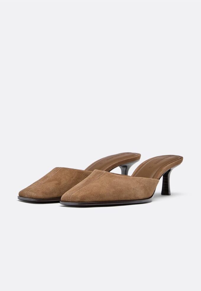 Mules de tacón bajo de piel