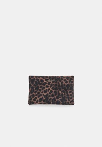 Neceser con estampado de leopardo y cremallera Neceser con estampado de leopardo y cremallera
