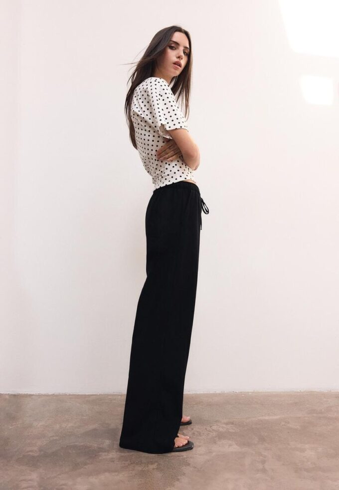 Pantalones con cordón efecto lino Pantalones con cordón efecto lino
