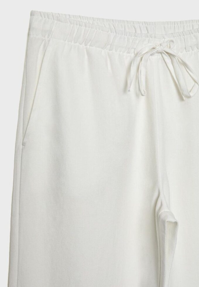 Pantalones con cordón efecto lino Pantalones con cordón efecto lino