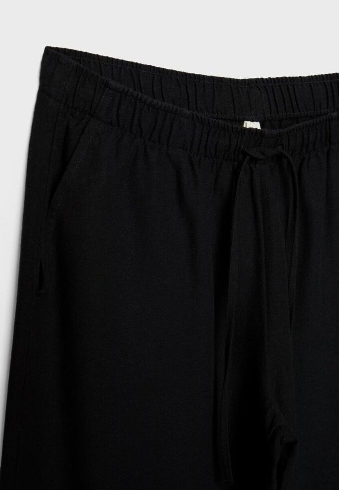 Pantalones con cordón efecto lino Pantalones con cordón efecto lino