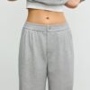 Pantalones con pinzas de tacto suave Pantalones con pinzas de tacto suave