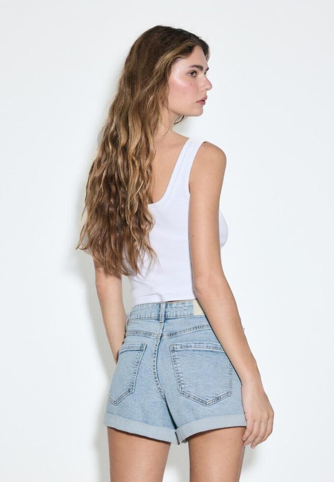 Pantalones cortos D85 Slim Mom Fit Pantalones cortos D85 Slim Mom Fit