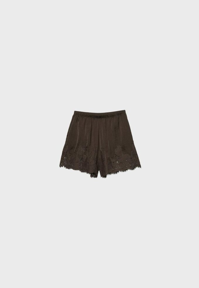 Pantalones cortos tipo camisola de satén Pantalones cortos tipo camisola de satén