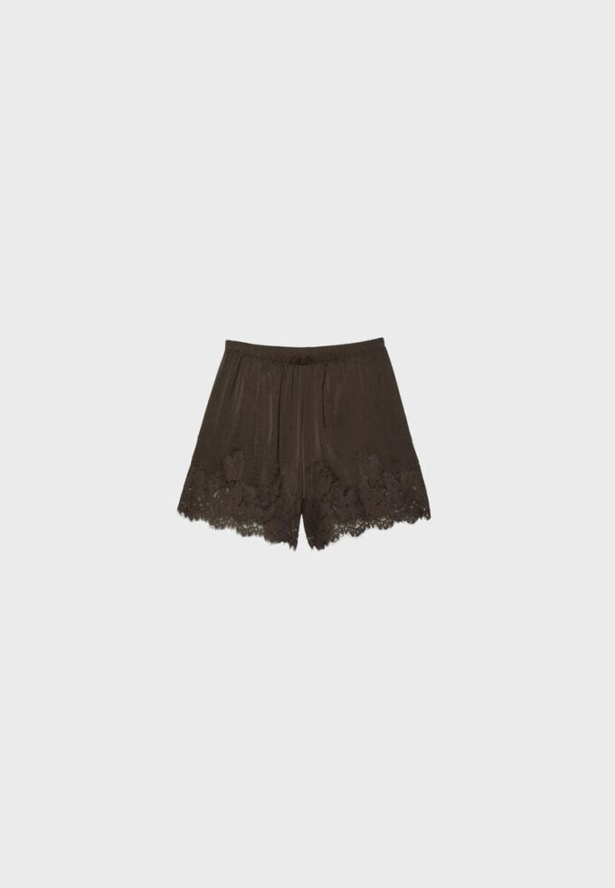 Pantalones cortos tipo camisola de satén Pantalones cortos tipo camisola de satén