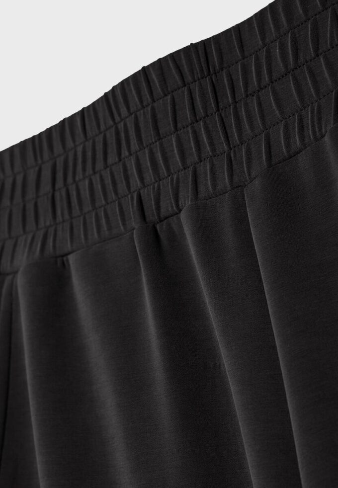 Pantalones culotte de tacto suave Pantalones culotte de tacto suave