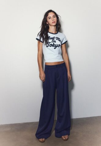 Pantalones de corte ancho con pinzas