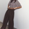 Pantalones de corte ancho con pinzas Pantalones de corte ancho con pinzas