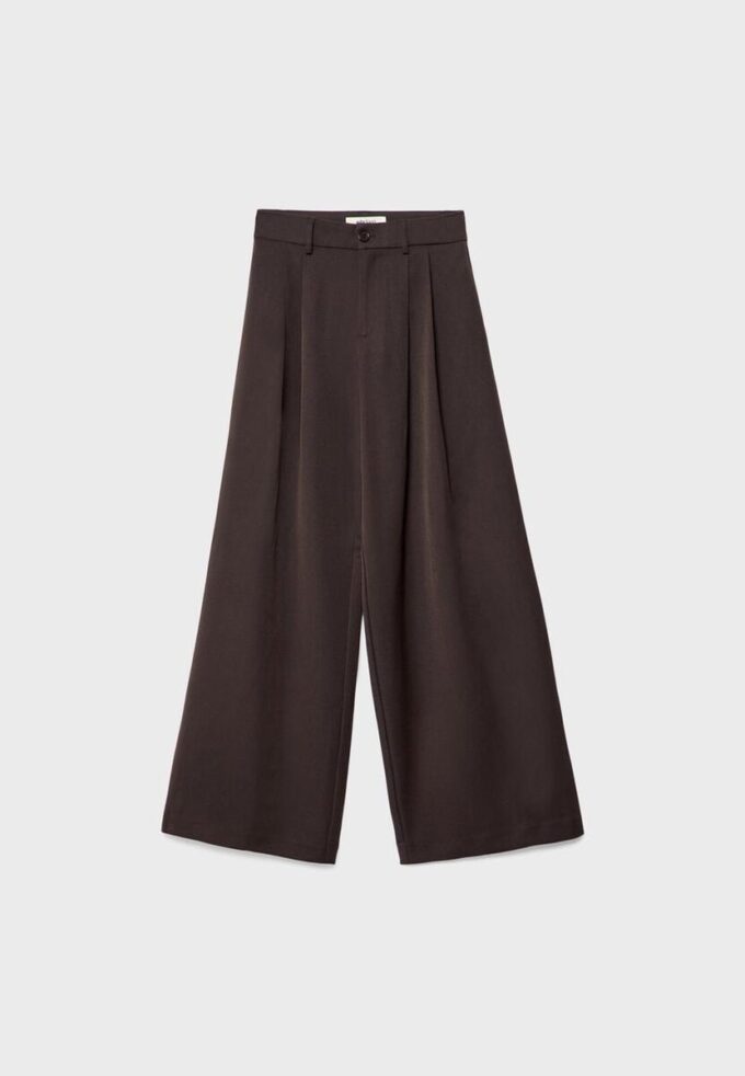 Pantalones de corte ancho con pinzas Pantalones de corte ancho con pinzas