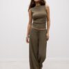 Pantalones de corte recto con efecto arrugado Pantalones de corte recto con efecto arrugado