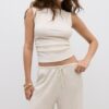 Pantalones de corte recto con efecto arrugado Pantalones de corte recto con efecto arrugado