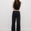 Pantalones de corte recto con efecto arrugado Pantalones de corte recto con efecto arrugado