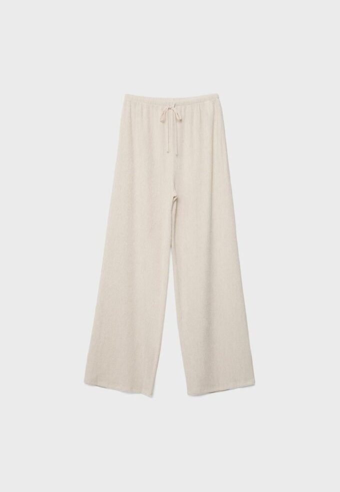 Pantalones de corte recto con efecto arrugado Pantalones de corte recto con efecto arrugado
