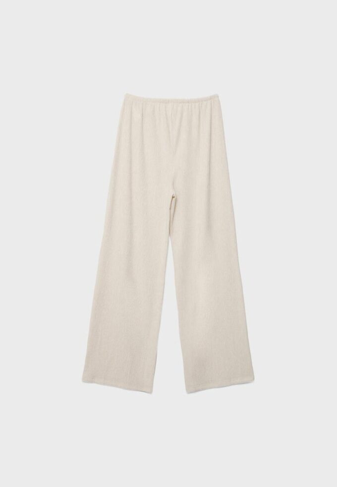 Pantalones de corte recto con efecto arrugado Pantalones de corte recto con efecto arrugado