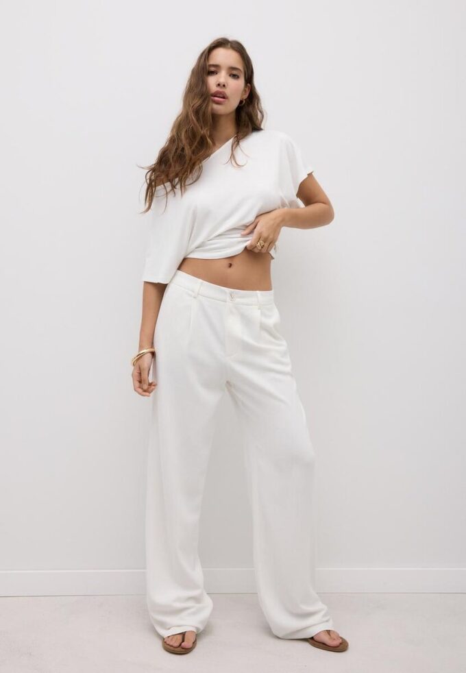 Pantalones de corte recto con efecto lino Pantalones de corte recto con efecto lino