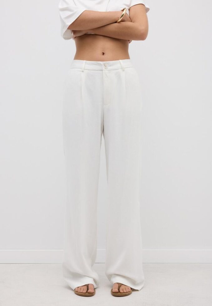 Pantalones de corte recto con efecto lino Pantalones de corte recto con efecto lino