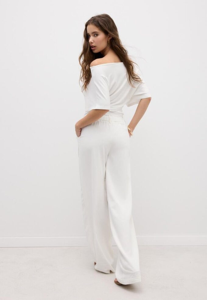 Pantalones de corte recto con efecto lino Pantalones de corte recto con efecto lino
