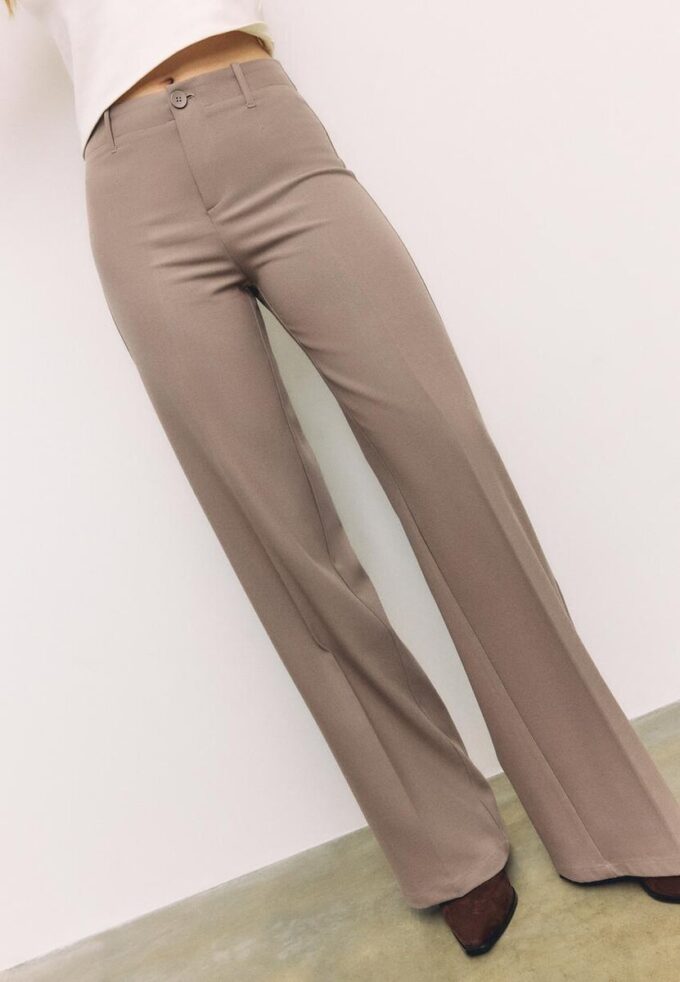 Pantalones de pierna ancha Pantalones de pierna ancha