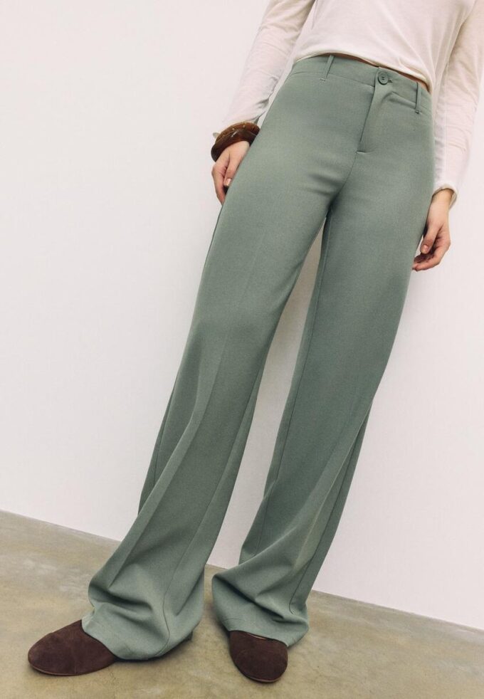 Pantalones de pierna ancha Pantalones de pierna ancha