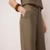 Pantalones de pierna recta con efecto lino y cinturón Pantalones de pierna recta con efecto lino y cinturón