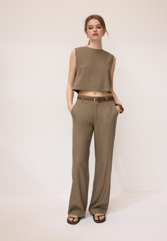 Pantalones de pierna recta con efecto lino y cinturón Pantalones de pierna recta con efecto lino y cinturón