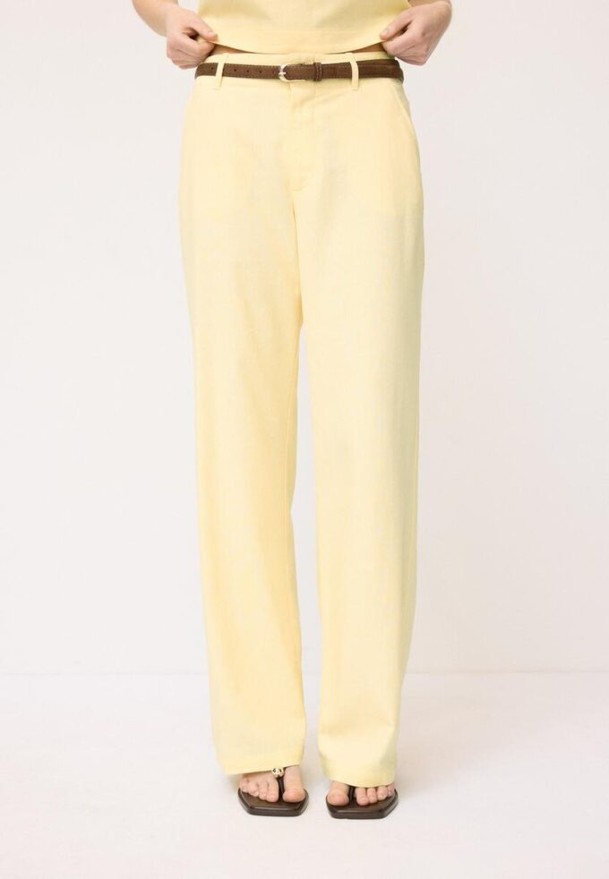 Pantalones de pierna recta con efecto lino y cinturón Pantalones de pierna recta con efecto lino y cinturón