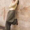 Pantalones de popelín de corte acampanado con topes Pantalones de popelín de corte acampanado con topes
