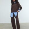 Pantalones de punto con detalle de costura Pantalones de punto con detalle de costura