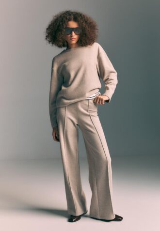 Pantalones de punto con detalle de costura