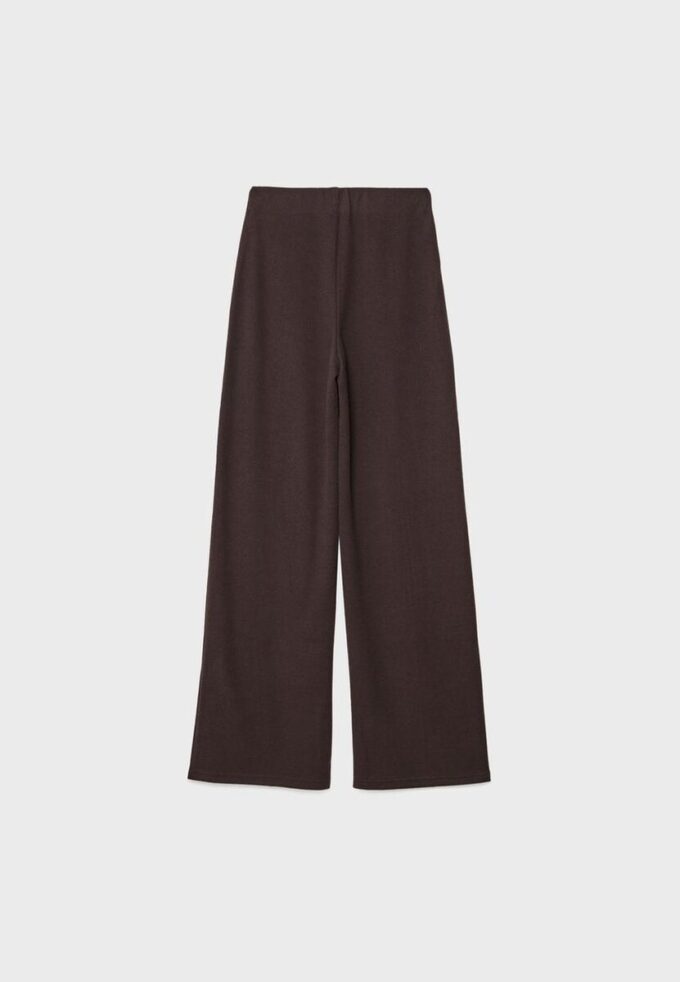Pantalones de punto con detalle de costura Pantalones de punto con detalle de costura