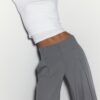 Pantalones de vestir con cinturilla Pantalones de vestir con cinturilla
