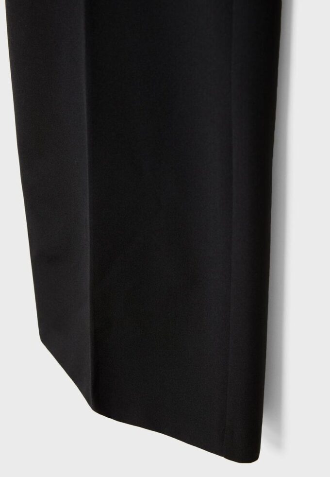Pantalones elegantes de corte holgado Pantalones elegantes de corte holgado