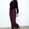 Pantalones elegantes de corte recto y vuelo con cinturón Pantalones elegantes de corte recto y vuelo con cinturón