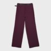 Pantalones elegantes de corte recto y vuelo con cinturón Pantalones elegantes de corte recto y vuelo con cinturón