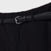 Pantalones elegantes de corte recto y vuelo con cinturón Pantalones elegantes de corte recto y vuelo con cinturón