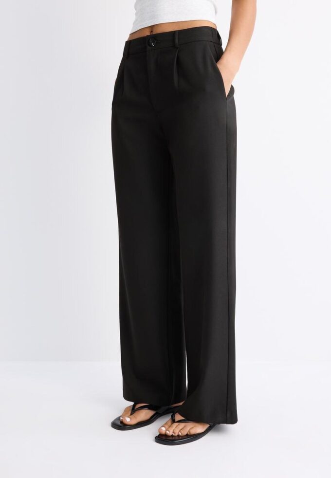 Pantalones elegantes de pierna recta Pantalones elegantes de pierna recta