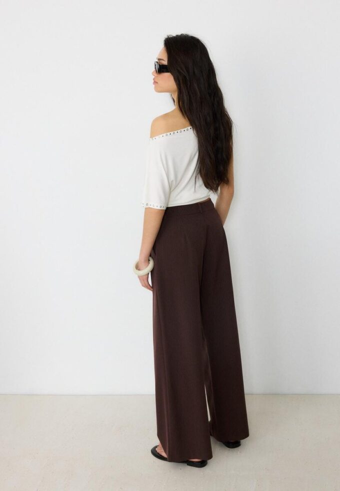 Pantalones elegantes informales a rayas con cintura cruzada Pantalones elegantes informales a rayas con cintura cruzada